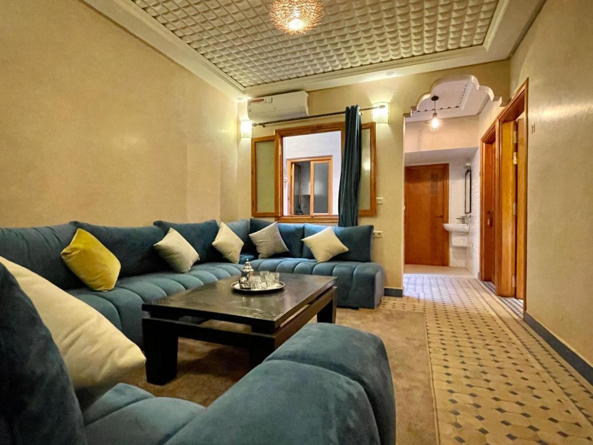 Hotel Apartments Lexpert " Riad The Family" Merzouga Exterior photo